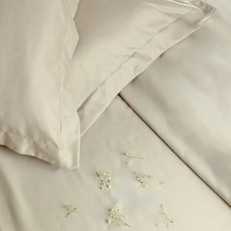 Bamboo Collection - Warm Taupe | Bedsheet with Pillowcases